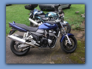 Balu's Suzuki GSX 1400.jpg